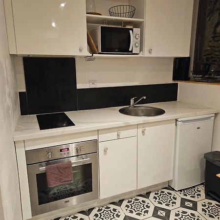 Donzère Maison De Village Meublee Avec Terrasse מראה חיצוני תמונה