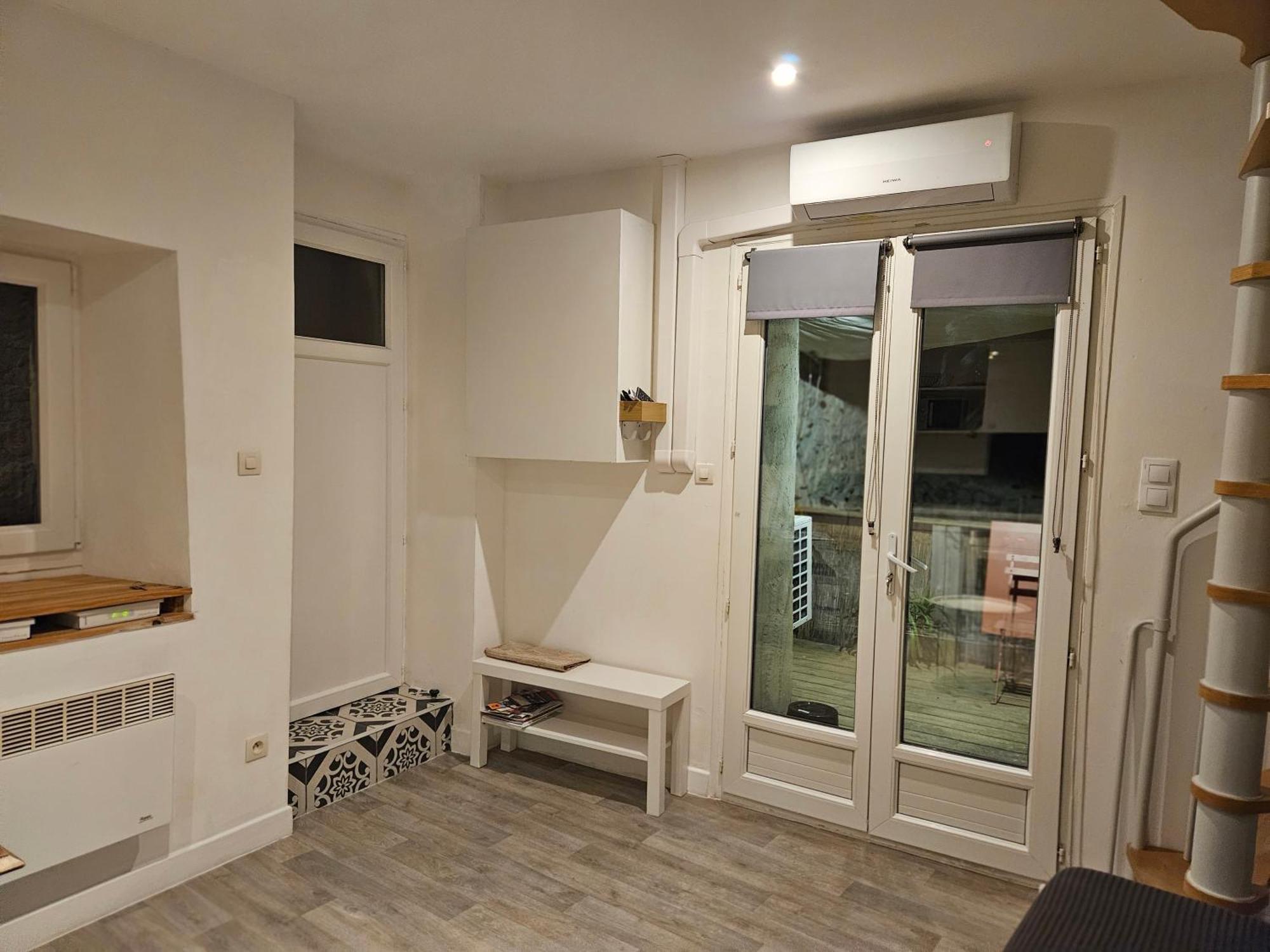 Donzère Maison De Village Meublee Avec Terrasse מראה חיצוני תמונה